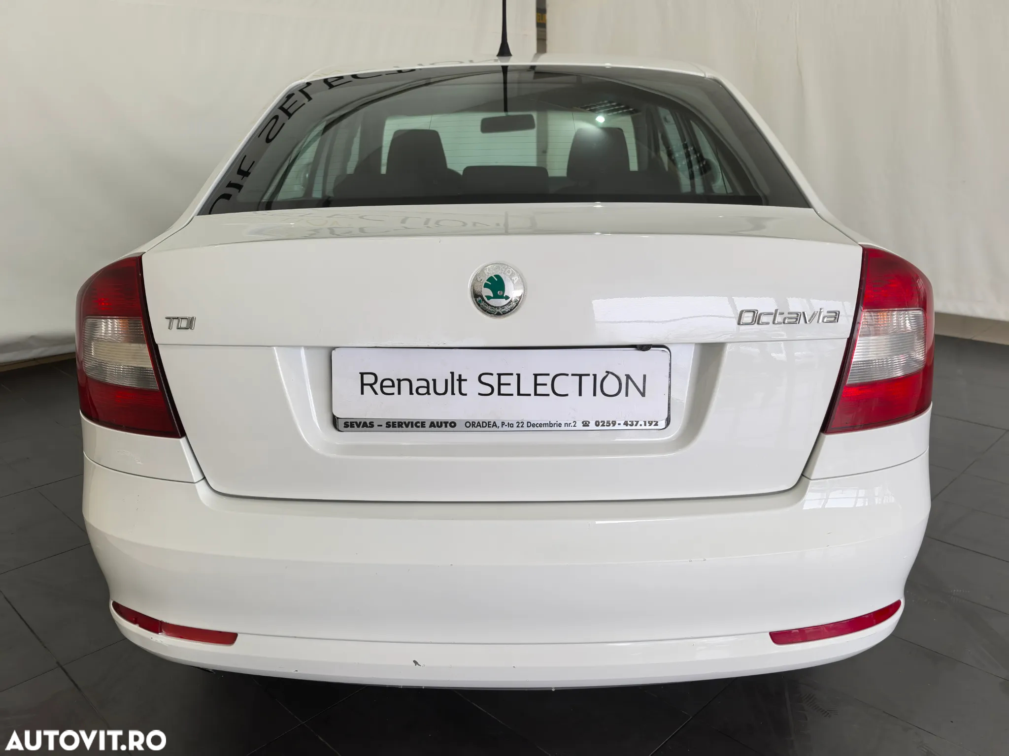 Skoda Octavia 1.6 TDI Ambiente - 5