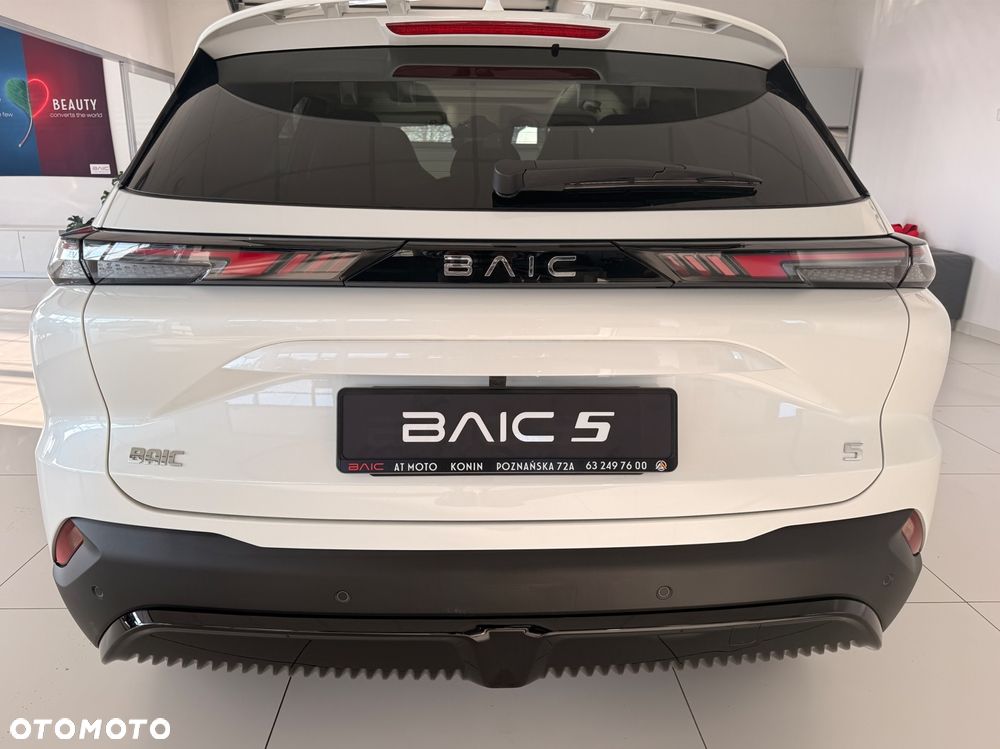 BAIC 5 - 5