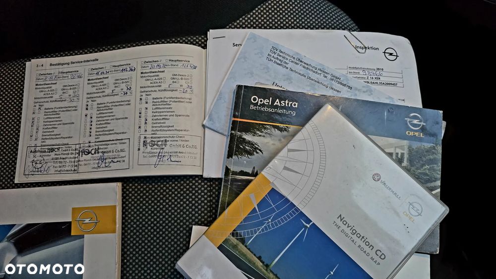 Opel Astra 1.6 Innovation - 21