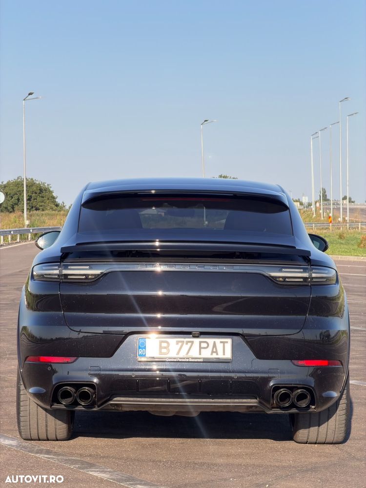 Porsche Cayenne - 10