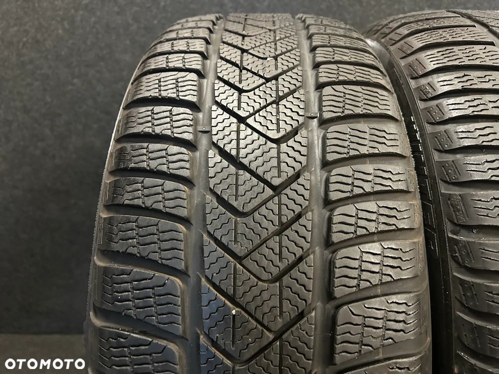 Opony zimowe Pirelli SottoZero 3 RSC 225/45/18 95V XL 2szt. - 2