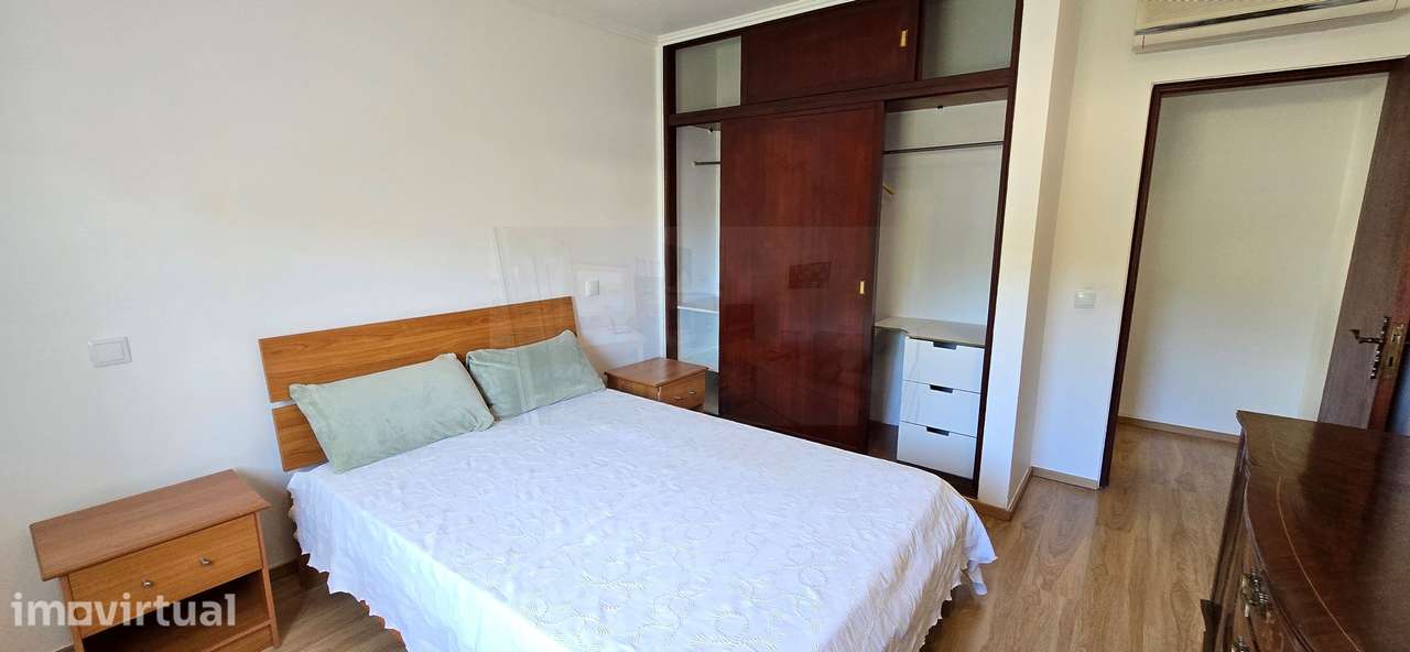 Algarve, Carvoeiro, moradia de 4 quartos com piscina e garagem, para v - Grande imagem: 5/42