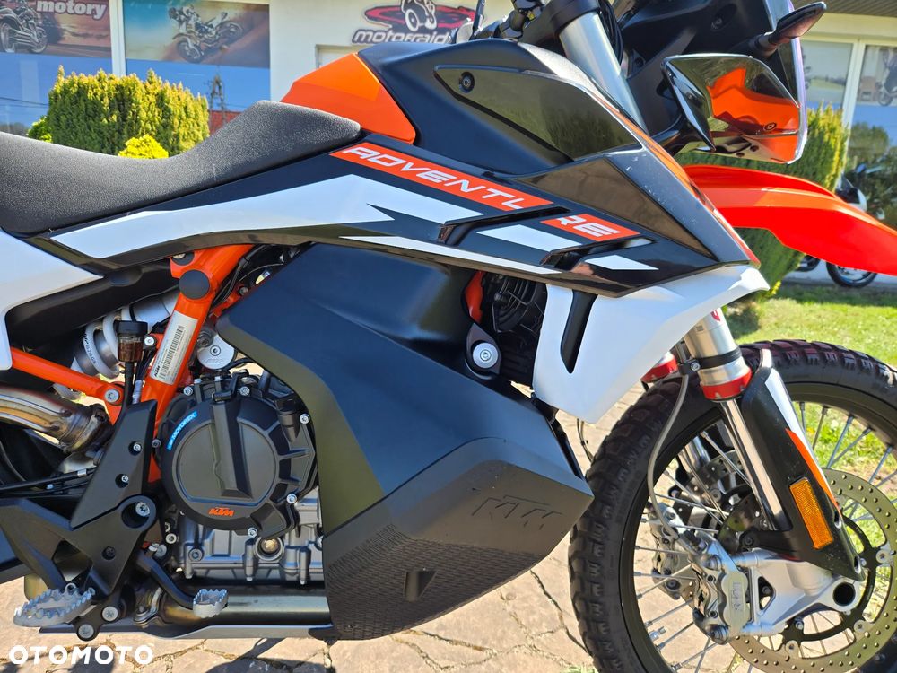 KTM Adventure - 12