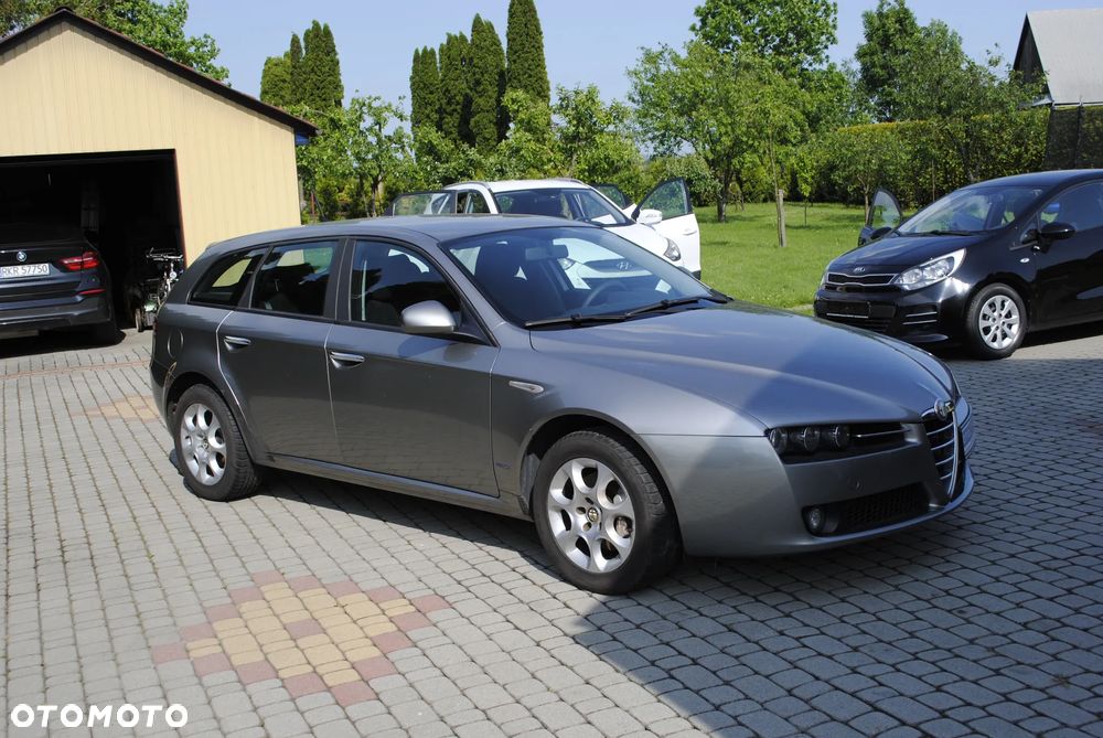 Alfa Romeo 159 - 10