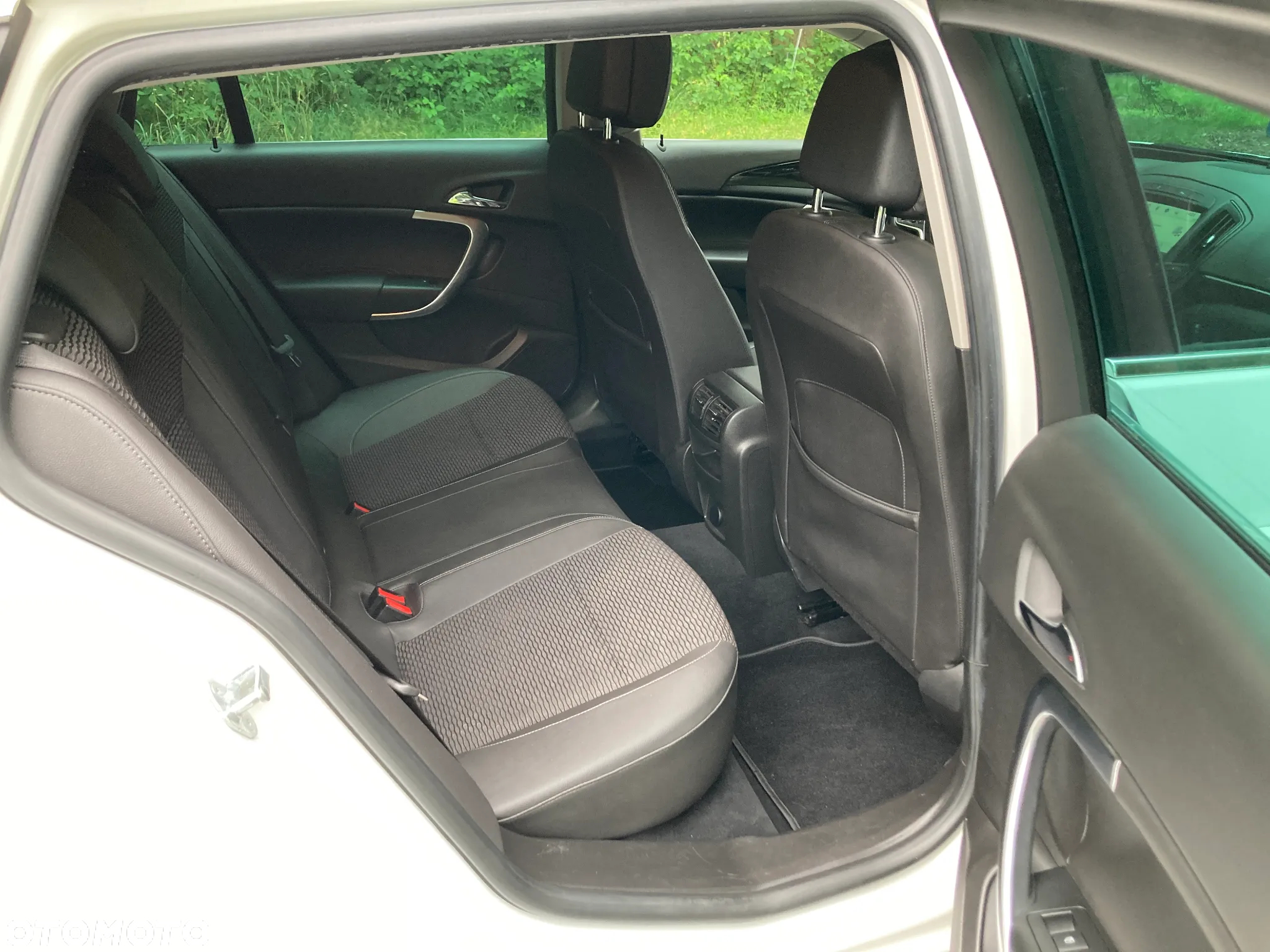 Opel Insignia 2.0 CDTI Exclusive S&S - 9