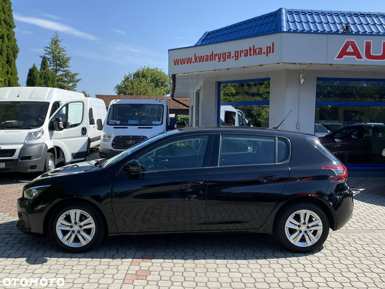 Peugeot 308 - 8