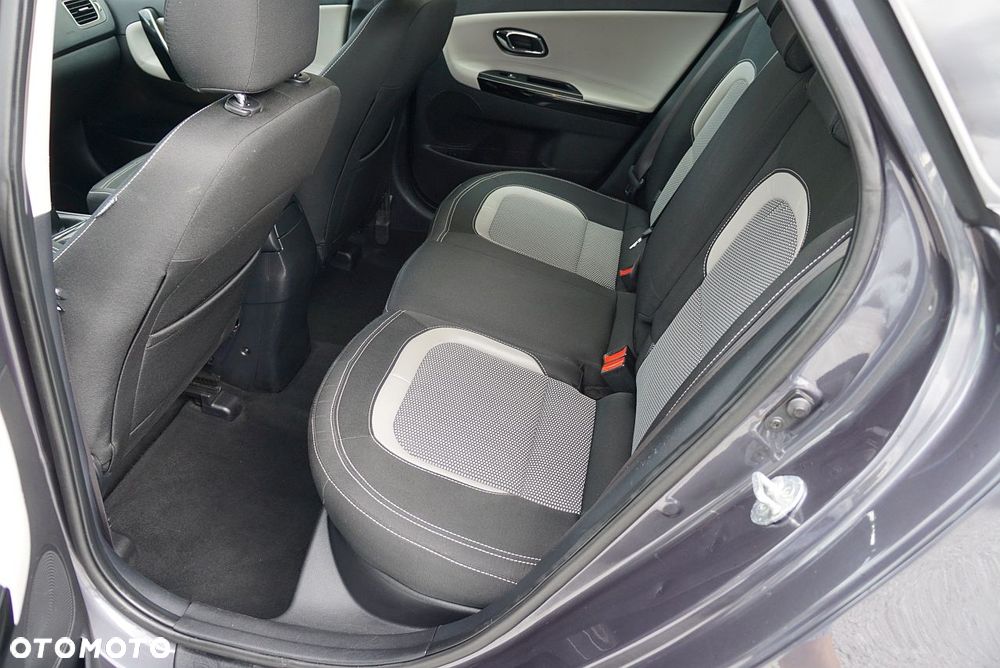 Kia Ceed 1.4 CVVT Dream Team Edition - 12