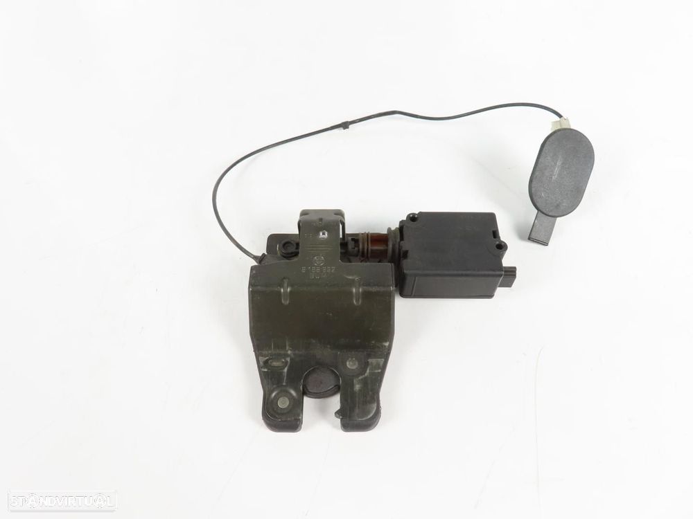 Fecho da mala Usado / Original BMW 5 Touring (E39) 51248168892 - 1
