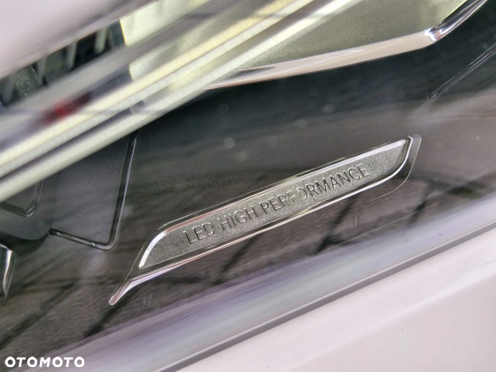 Mercedes-Benz CLA 200 AMG Line 7G-DCT - 37