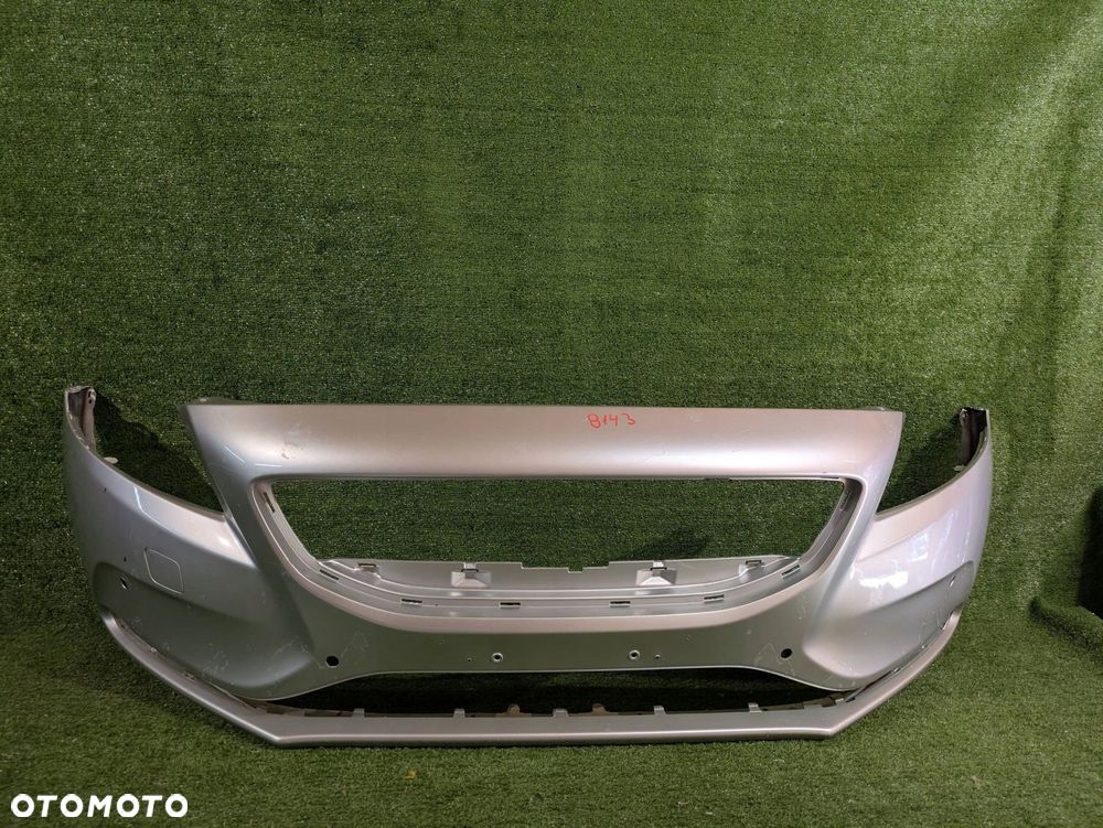 ZDERZAK PRZEDNI PRZÓD VOLVO V40 12- NR.8143 - 1