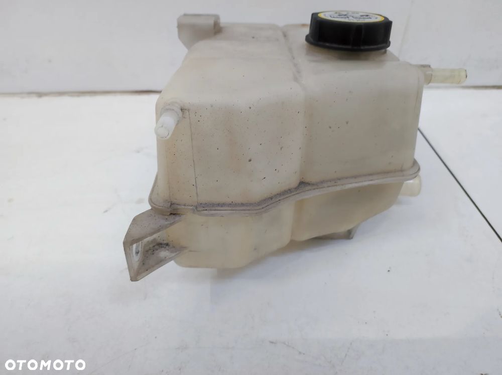 ZBIORNIK ZBIORNICZEK WYRÓWNAWCZY WODY FORD RANGER V 5 2.2 TDCI - 4