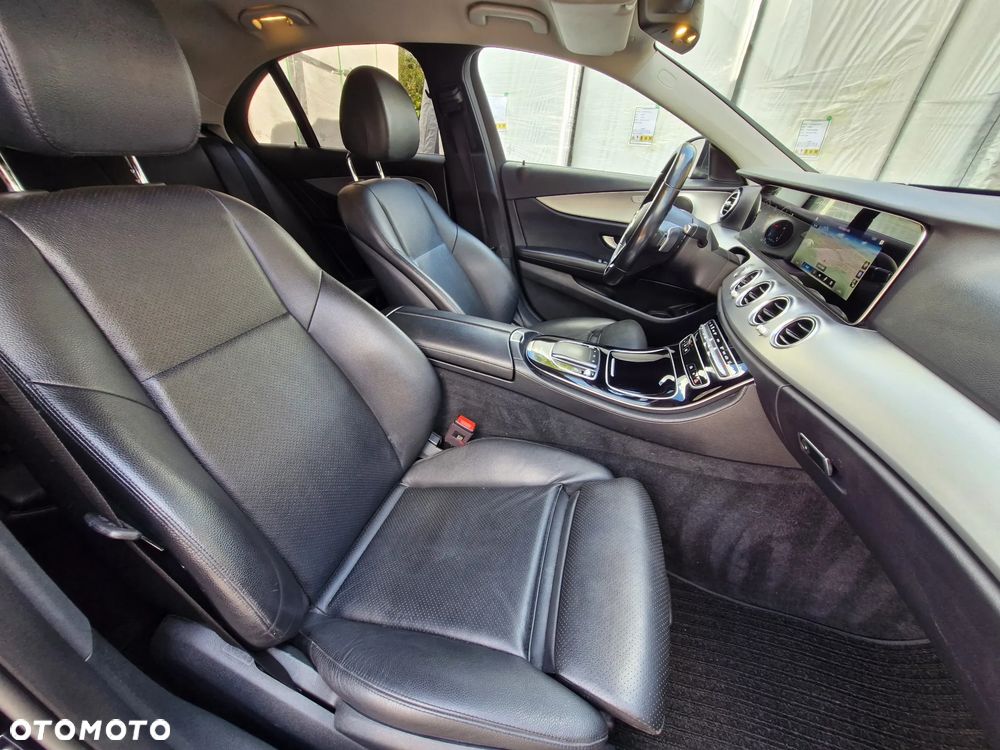 Mercedes-Benz Klasa E 220 d Avantgarde - 14