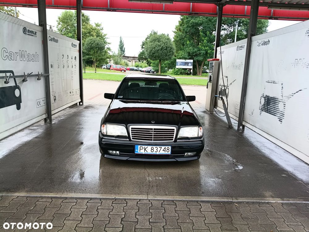 Mercedes-Benz Klasa C 36 AMG - 7