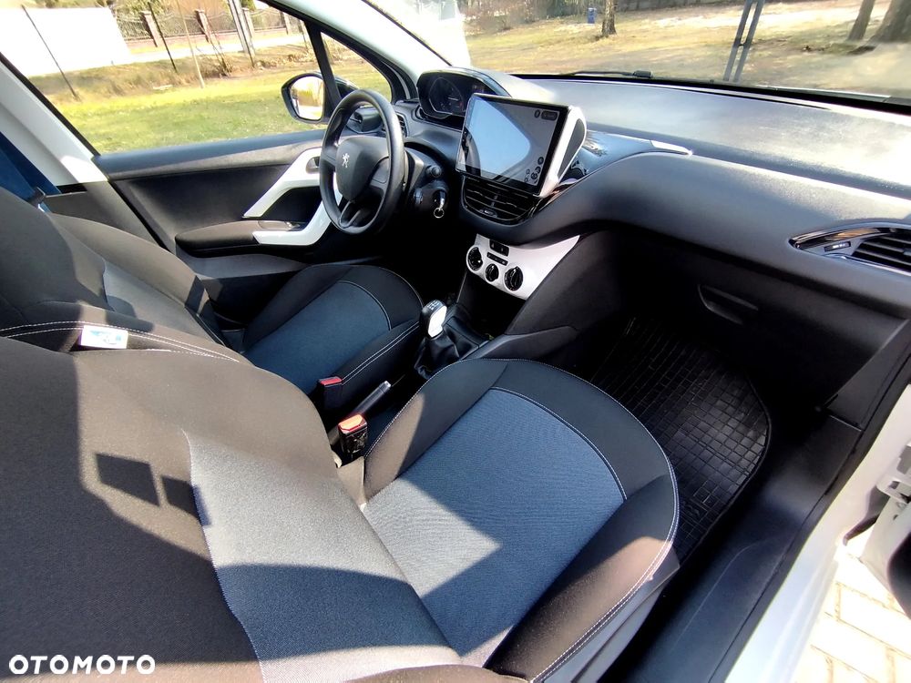 Peugeot 208 PureTech 68 Like - 9