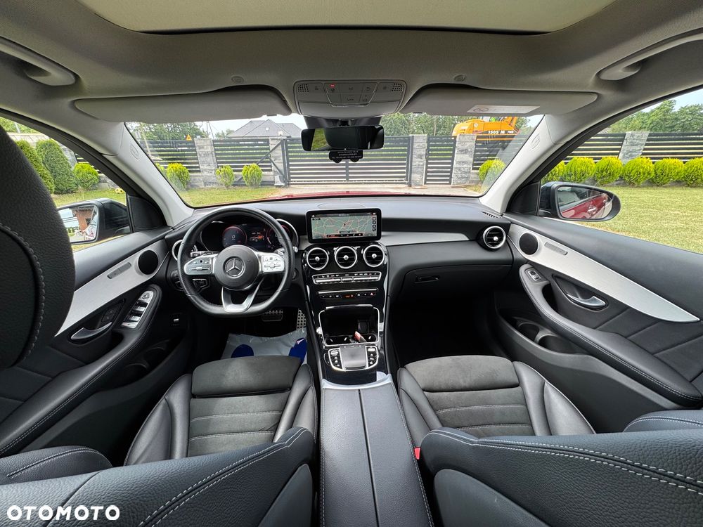 Mercedes-Benz GLC 200 d 4Matic 9G-TRONIC AMG Line - 11