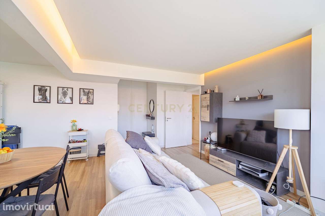 Apartamento T2, Damaia, Amadora - Grande imagem: 2/22