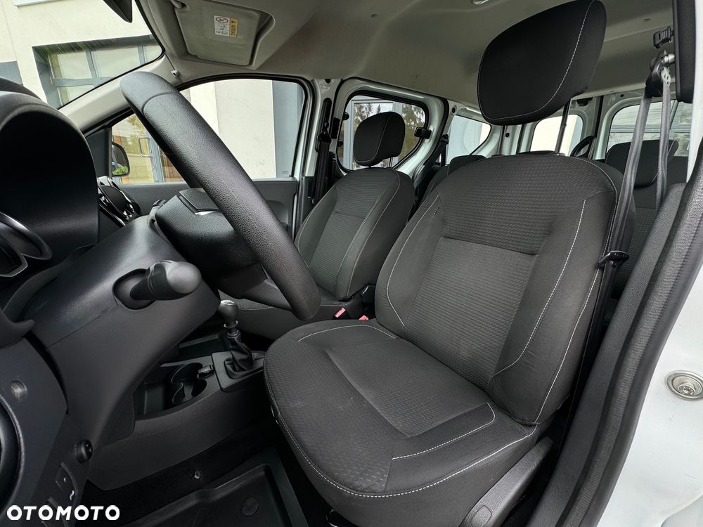 Dacia Dokker 1.5 Blue dCi Laureate - 11