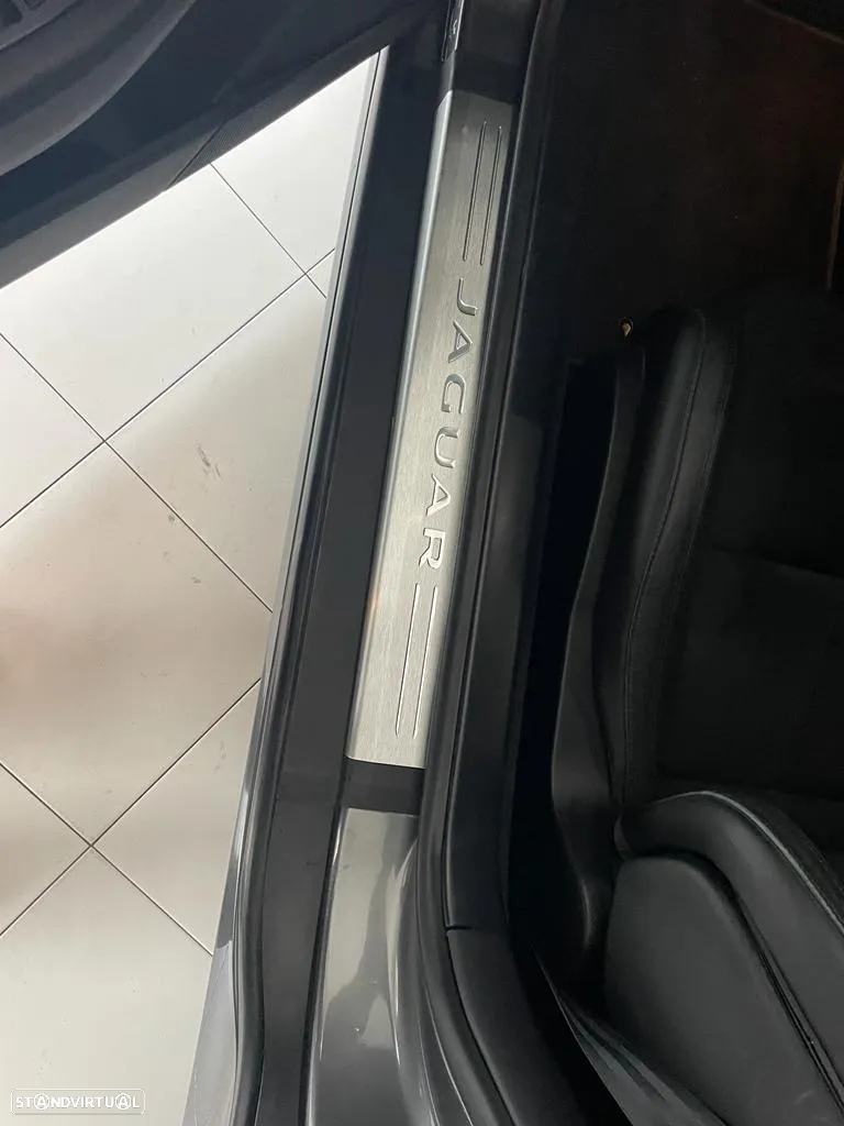 Jaguar F-Type Cabriolet 2.0 Aut. - 10