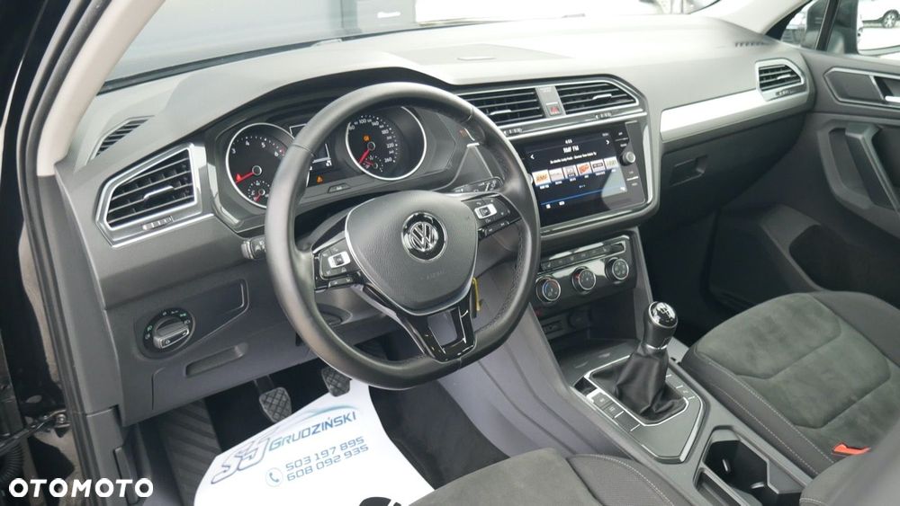Volkswagen Tiguan - 9