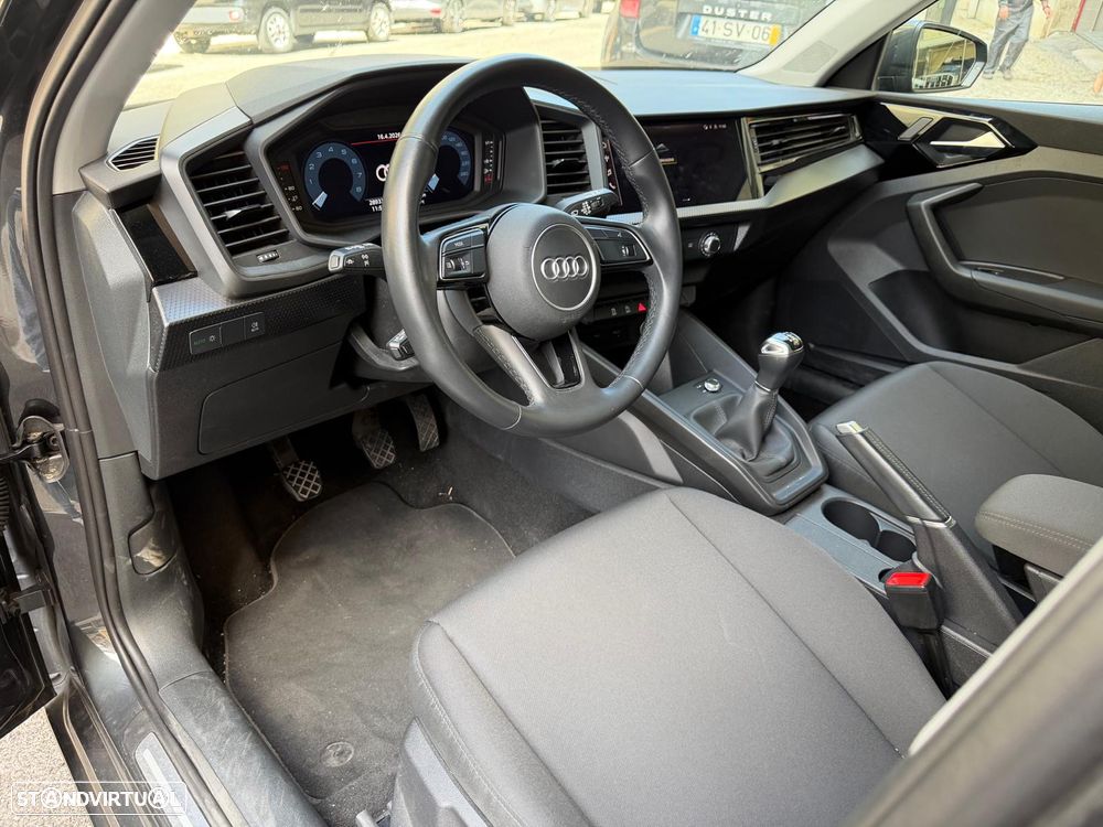 Audi A1 Sportback 25 TFSI - 2