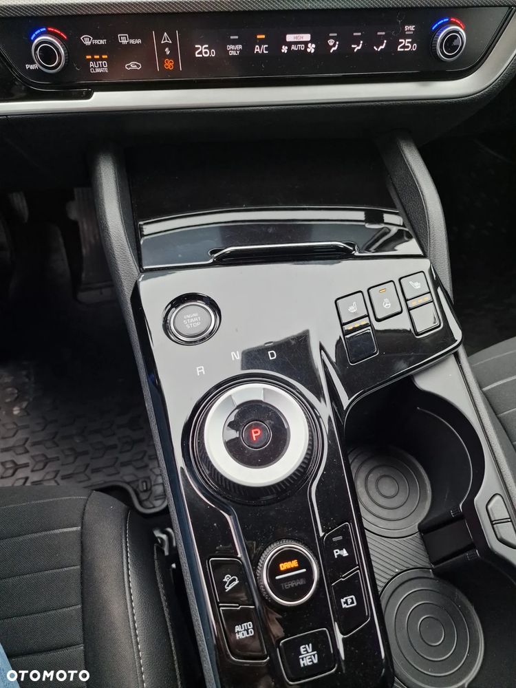 Kia Sportage 1.6 T-GDI AWD Paket Spirit - 28