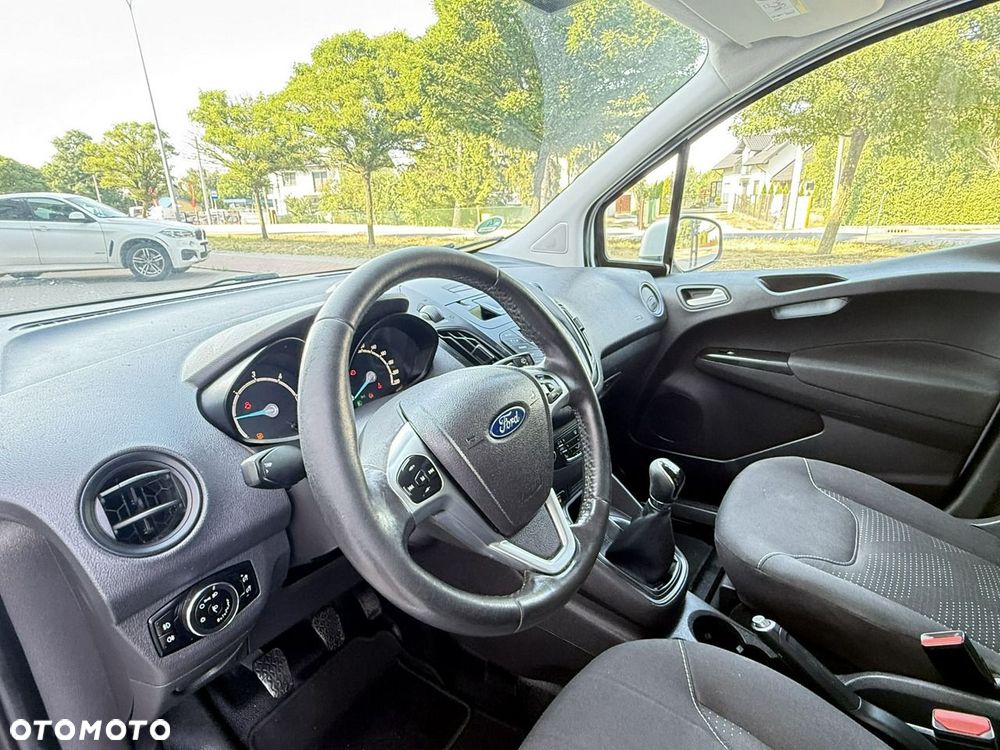 Ford Courier - 6