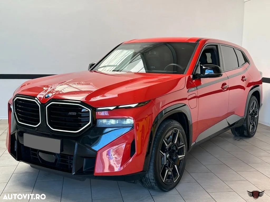 BMW XM - 1