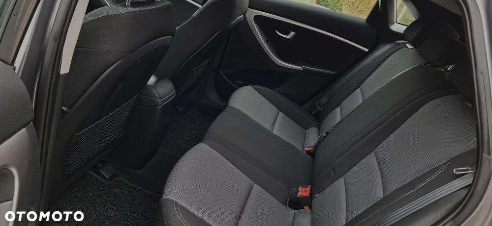 Hyundai i30 1.6 Fifa World Cup Edition - 13