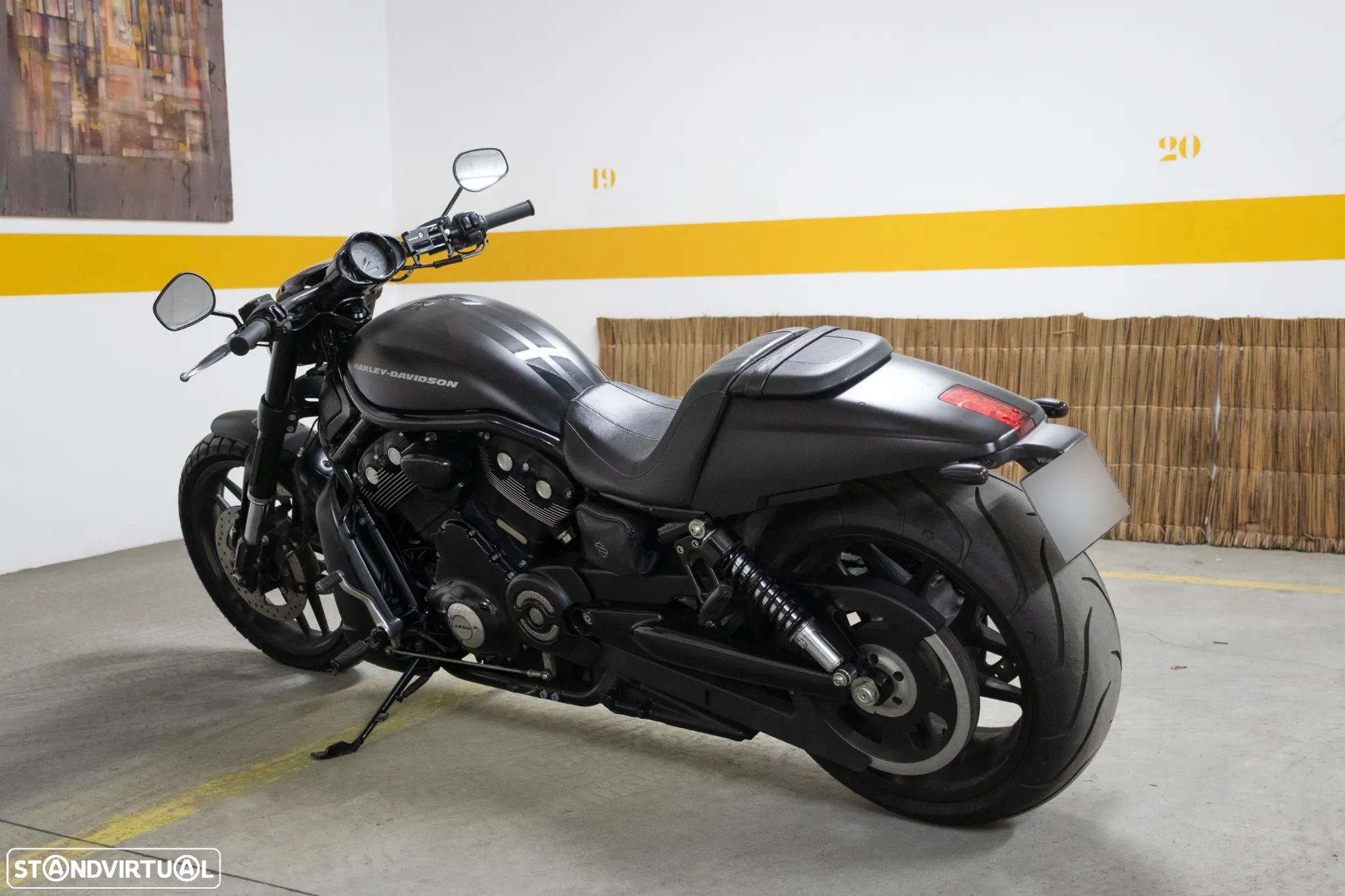Harley-Davidson VRSCD Night Rod Special - 2