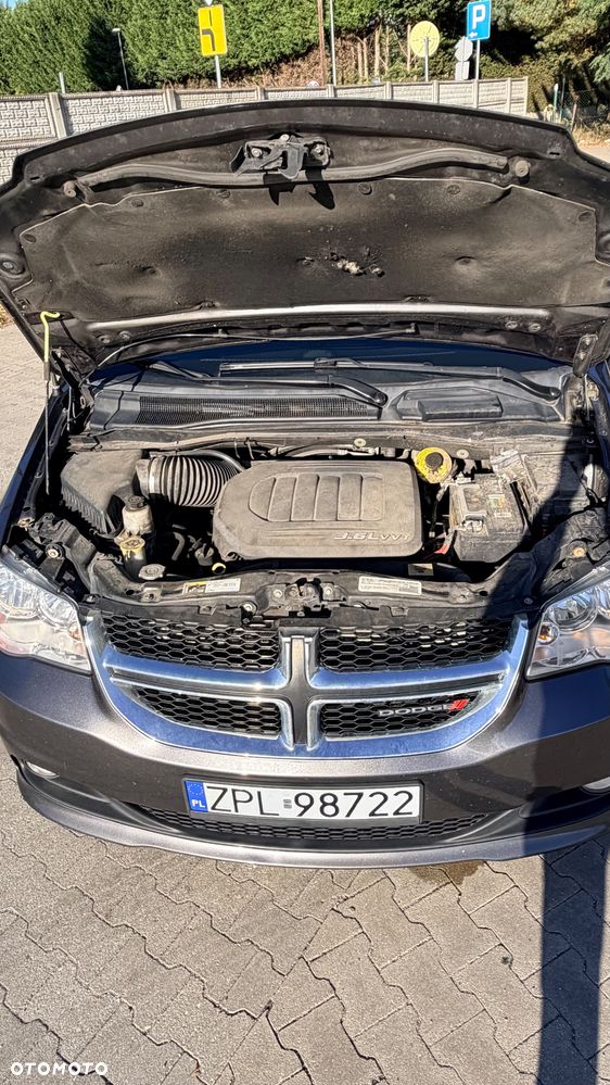 Dodge Grand Caravan - 29