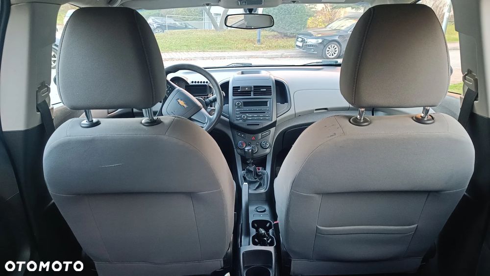 Chevrolet Aveo 1.2 LS - 4