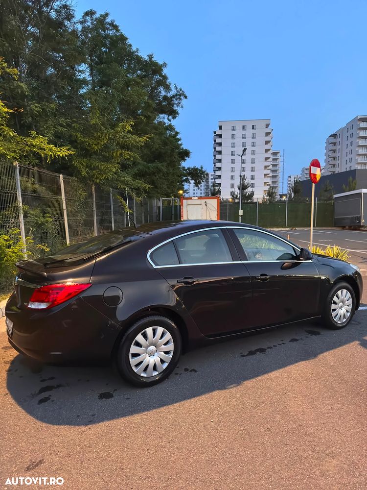 Opel Insignia 2.0 CDTi ECOTEC - 4