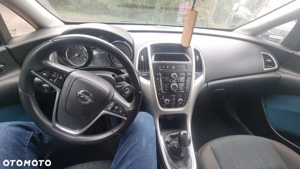 Opel Astra - 10