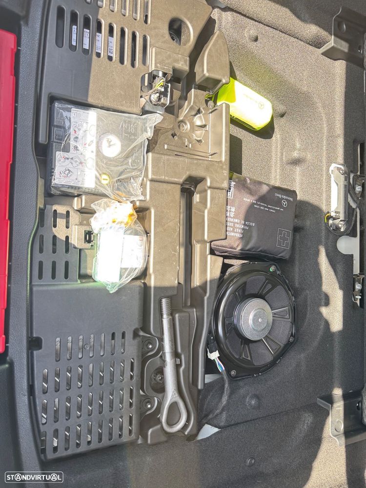 Mercedes-Benz A 45 AMG S 4Matic+ Speedshift DCT 8G Line Premium - 31