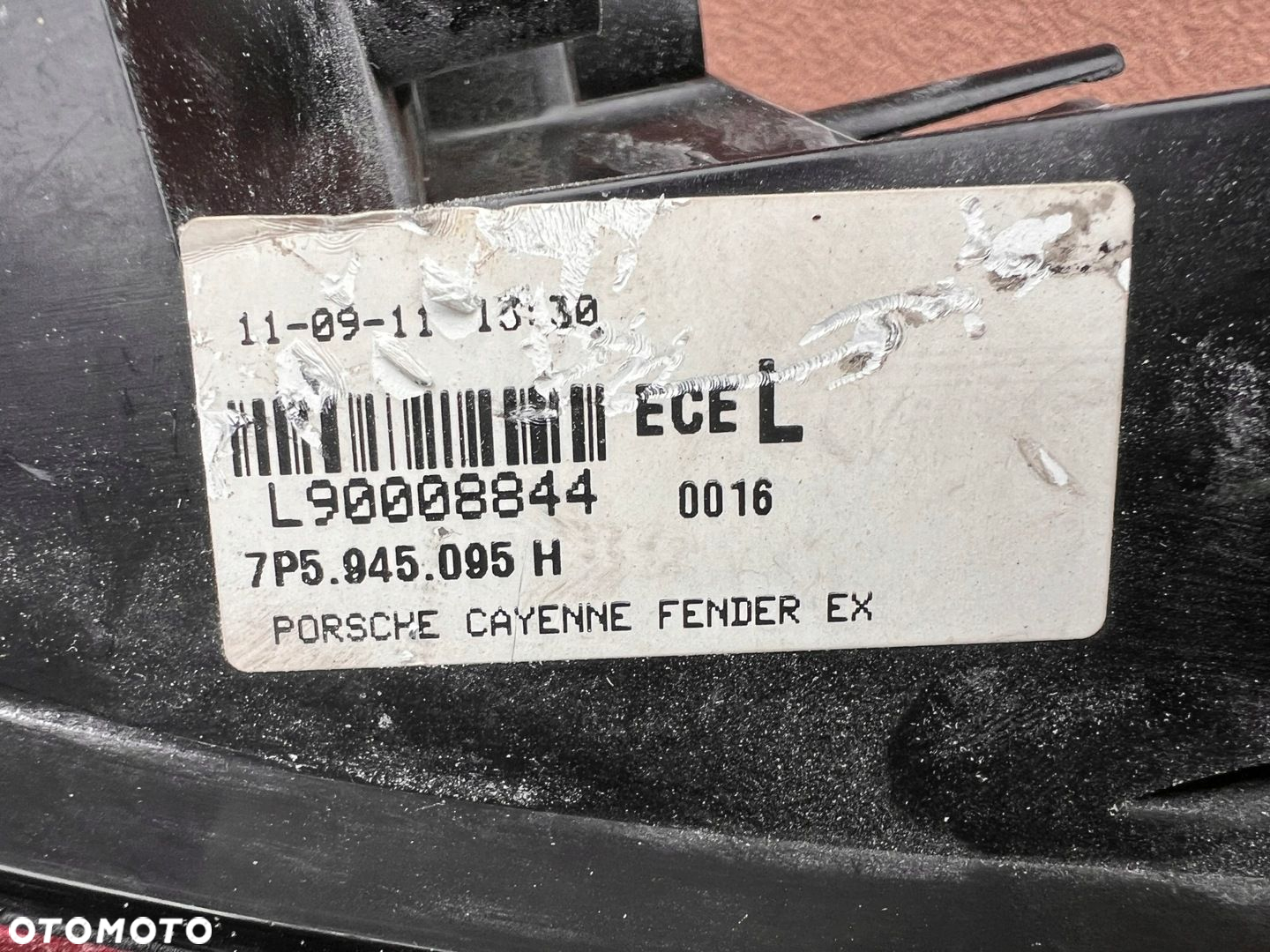 Lampa tylna PORSCHE CAYENNE II GTS CIEMNA LEWA EUROPA ORYGINALNA - 3