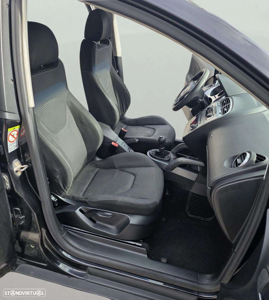 SEAT Altea 1.9 TDI Reference - 11