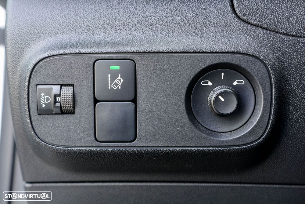 Citroën C3 1.2 PureTech Feel - 26