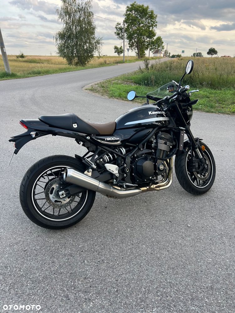Kawasaki Z 900 RS - 2