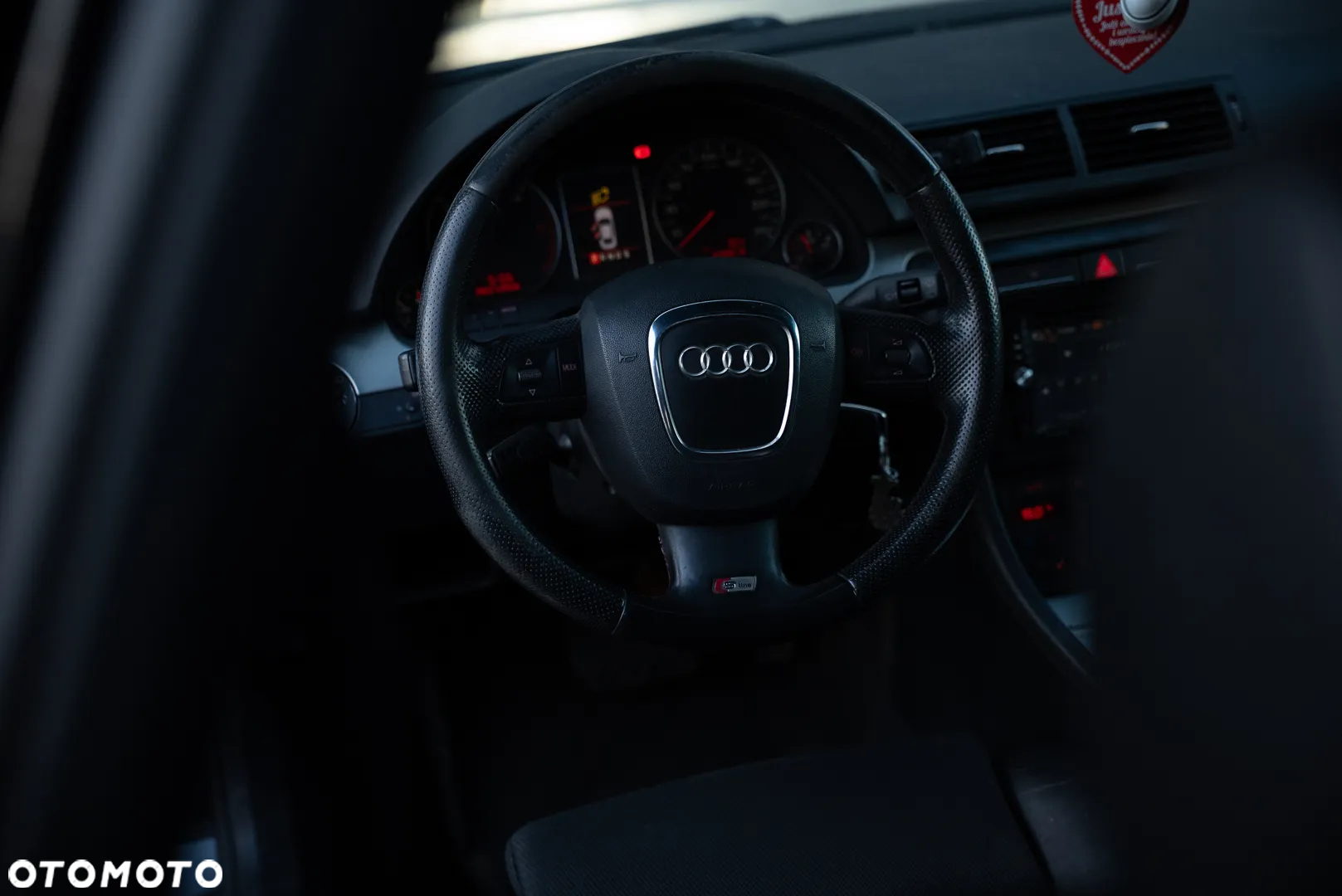 Audi A4 - 9