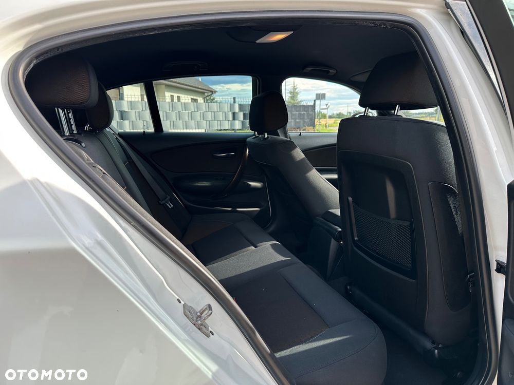 BMW Seria 1 - 23