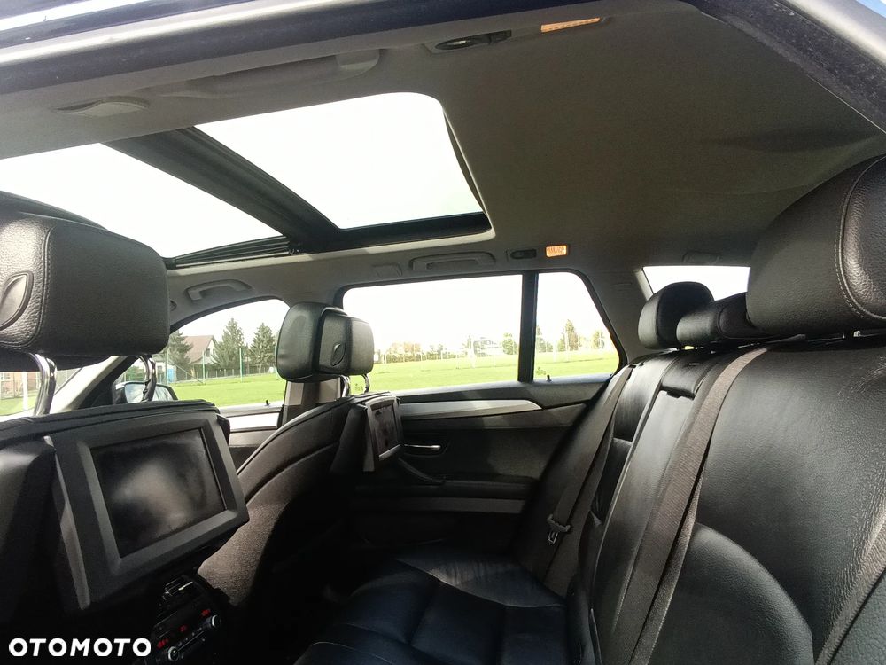BMW Seria 5 520d Luxury Line - 13