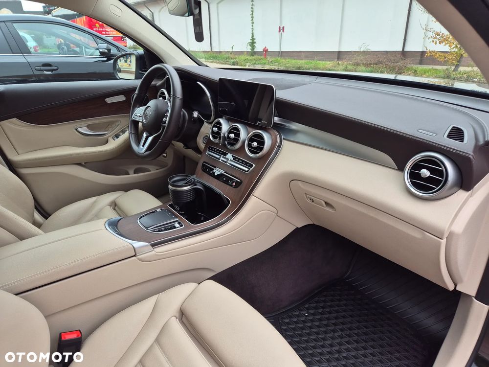 Mercedes-Benz GLC 200 4-Matic - 6