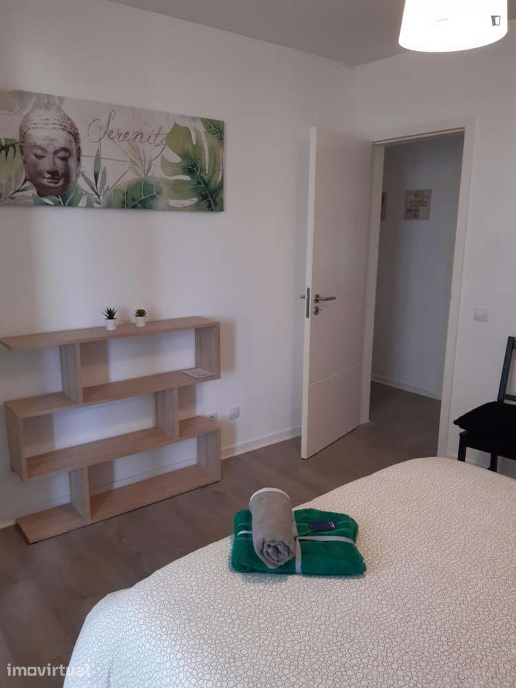 Quarto - localizado em Oeiras Lisbon - Grande imagem: 5/24