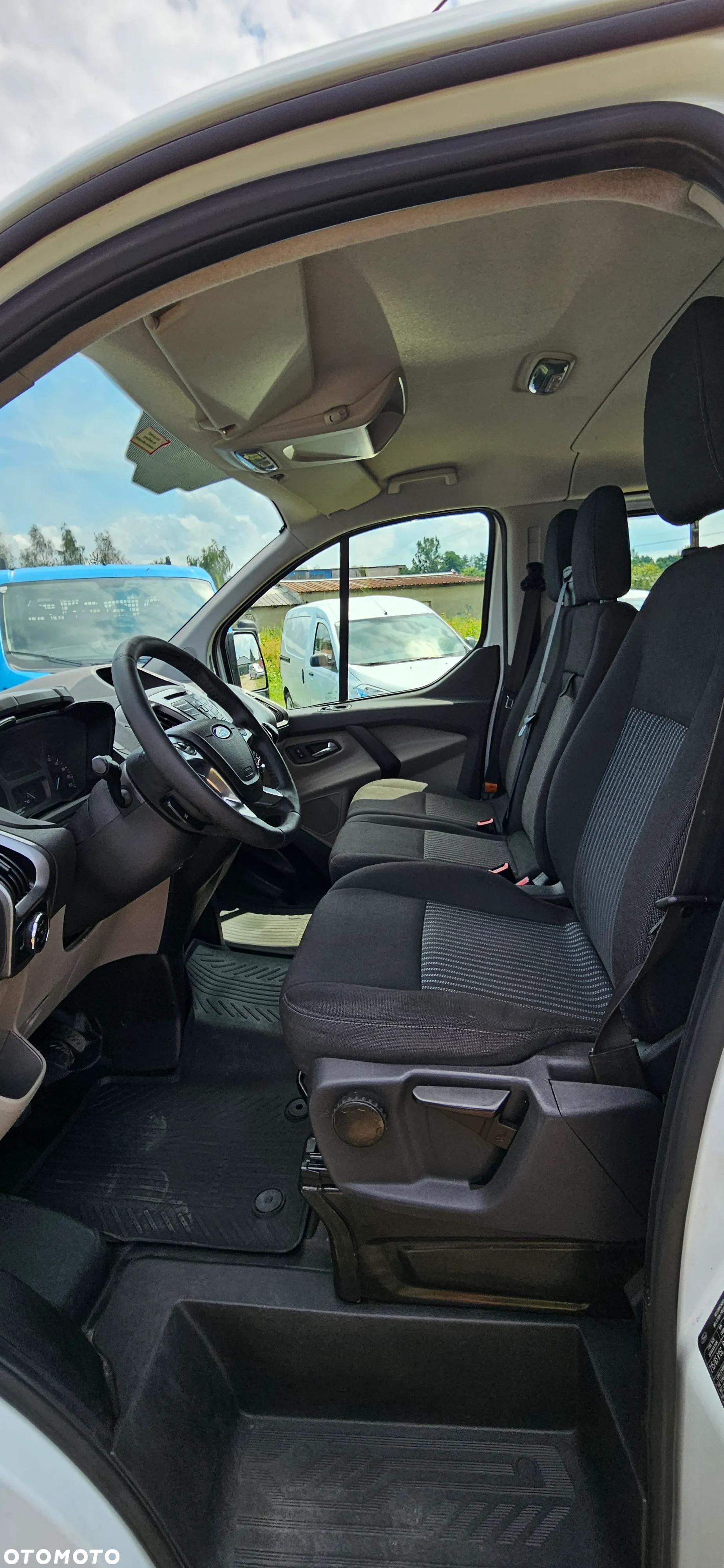 Ford Transit Custom 290 L2H1 Trend - 15