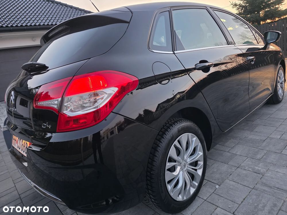 Citroën C4 VTi 120 Exclusive - 3