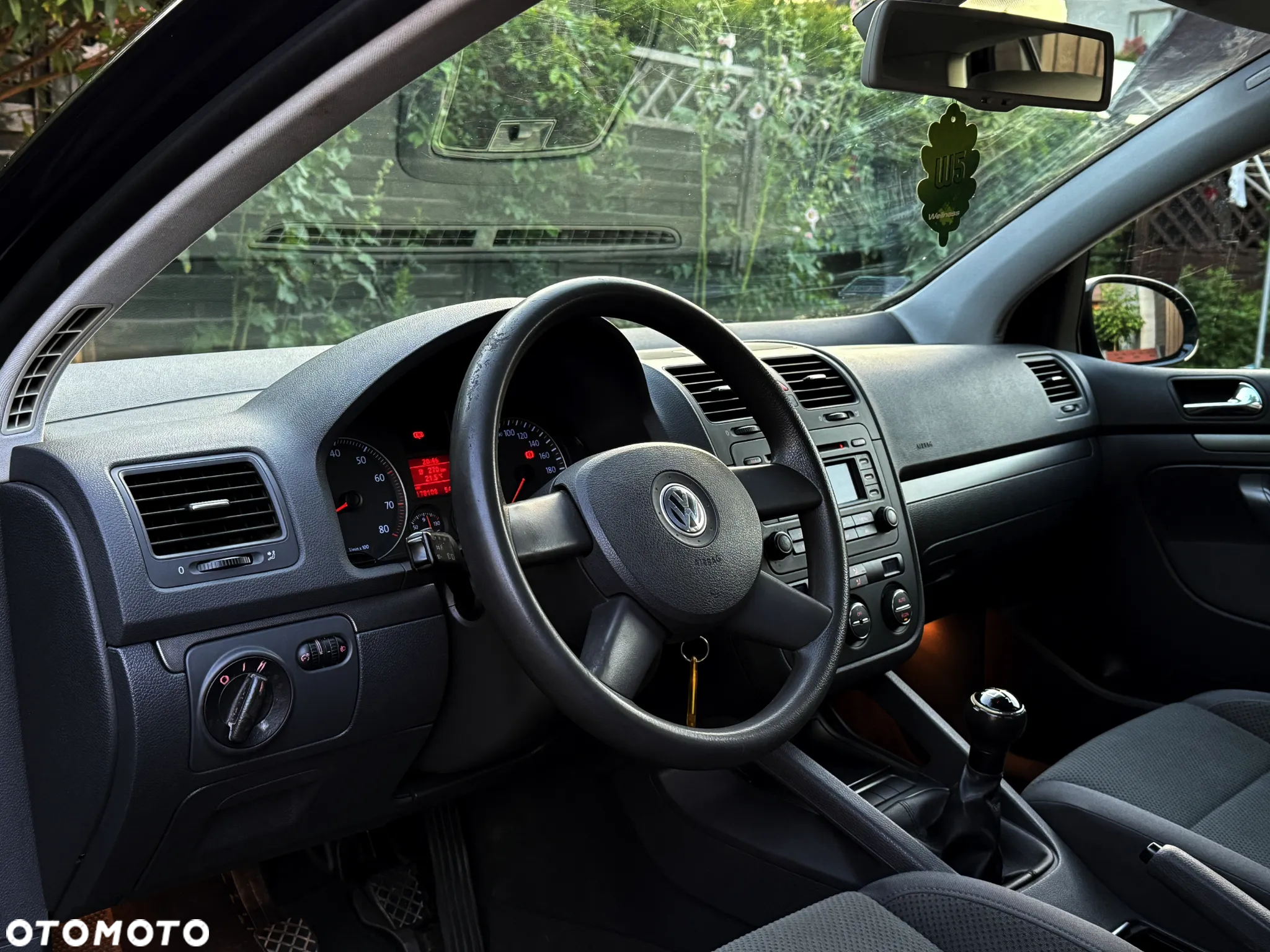 Volkswagen Golf V 1.4 FSI Comfortline - 21