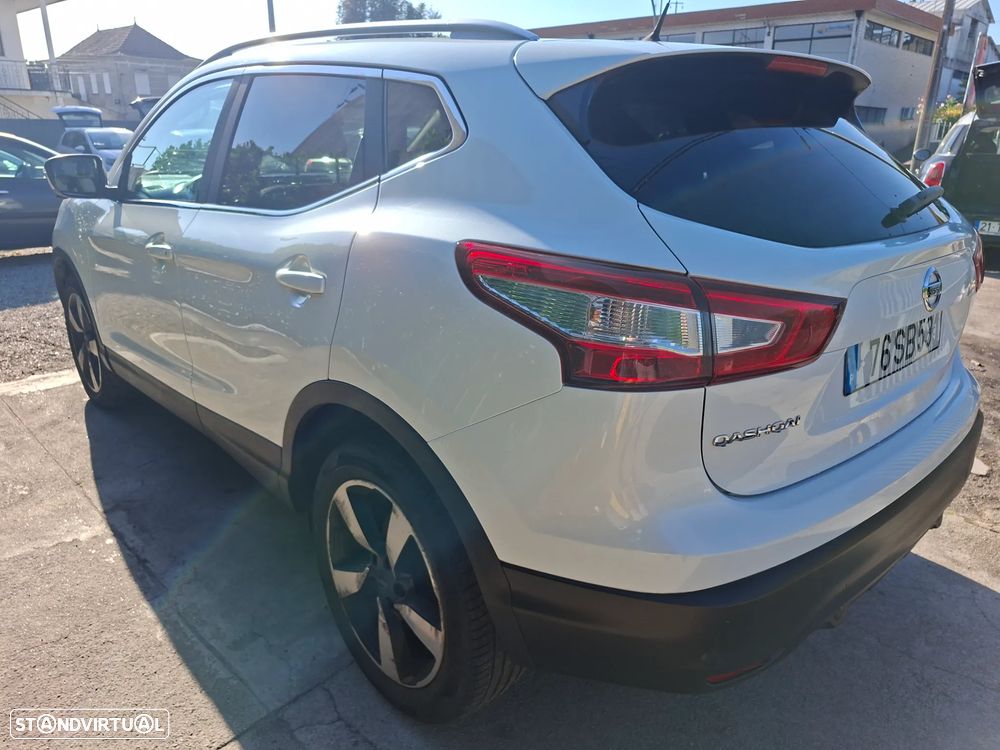 Nissan Qashqai 1.5 dCi Tekna Premium S - 4