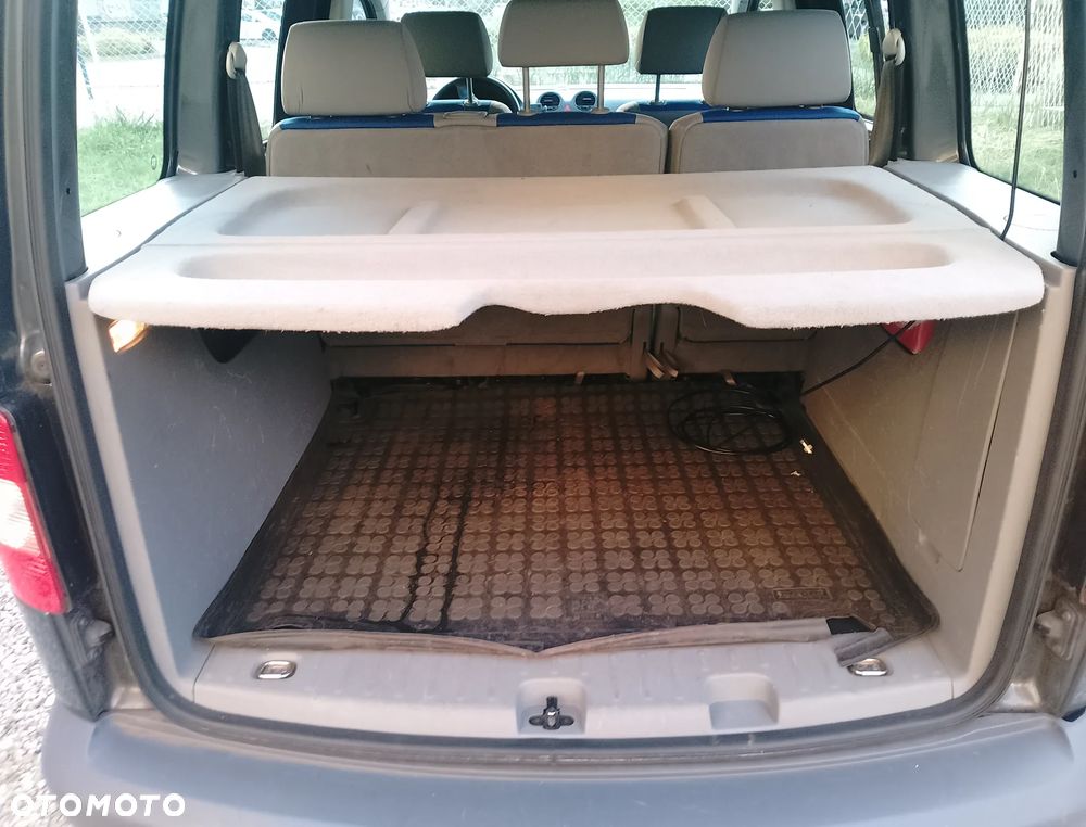 Volkswagen Caddy 1.4 Life Style (5-Si.) - 23
