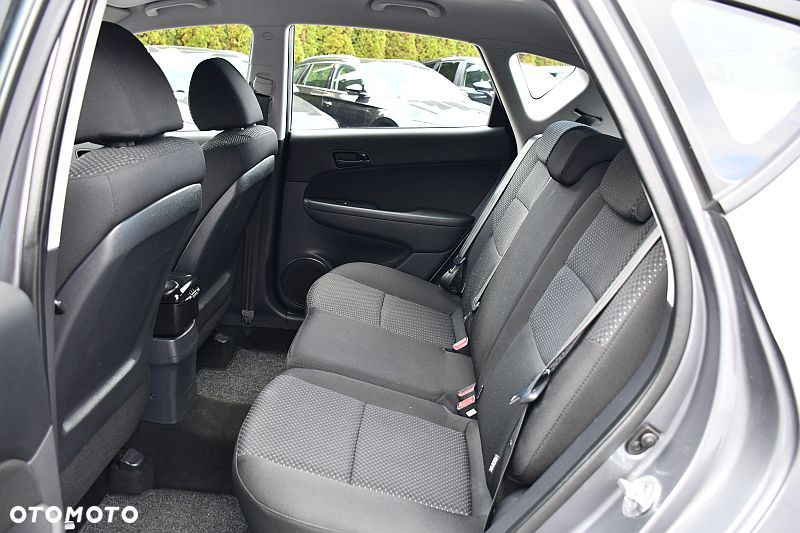 Hyundai i30 1.4 Comfort - 18
