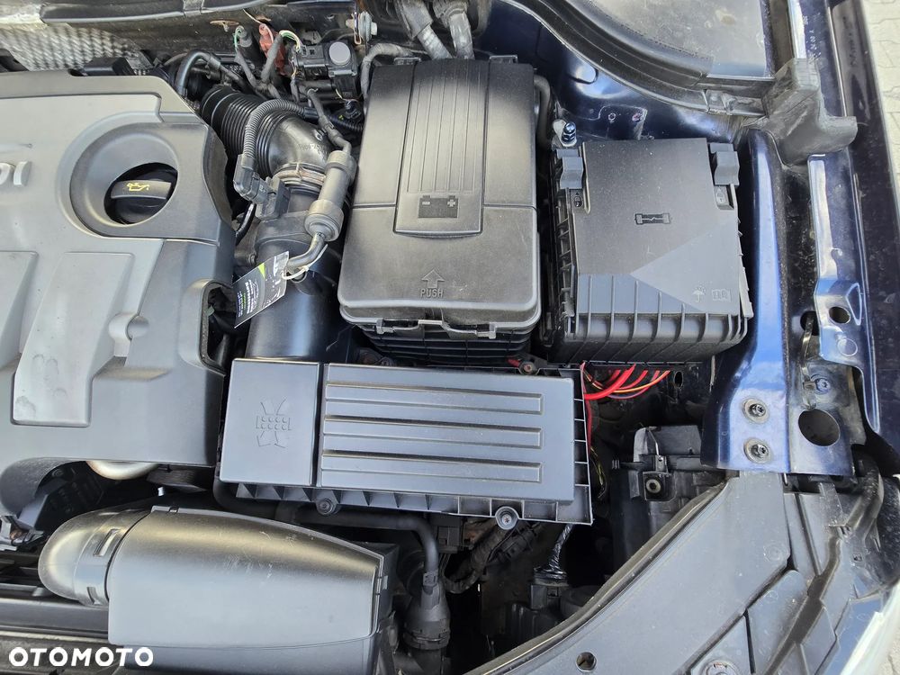 Volkswagen Passat 2.0 TDI 4Mot Highline - 27